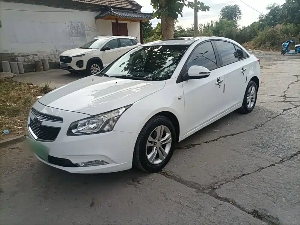 Chevrolet Cruze — миниатюра 2