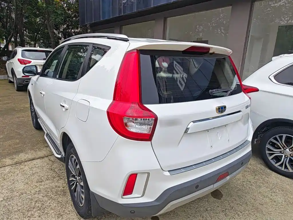 Geely Vision X6 — миниатюра 5