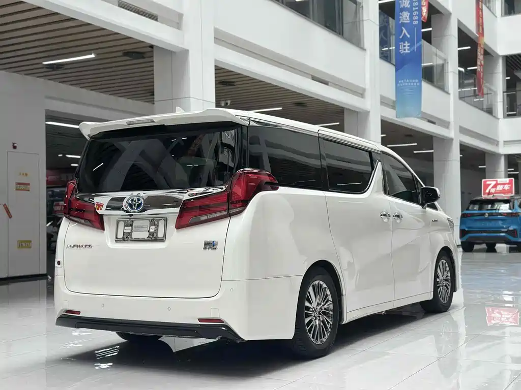 TOYOTA ELFA
