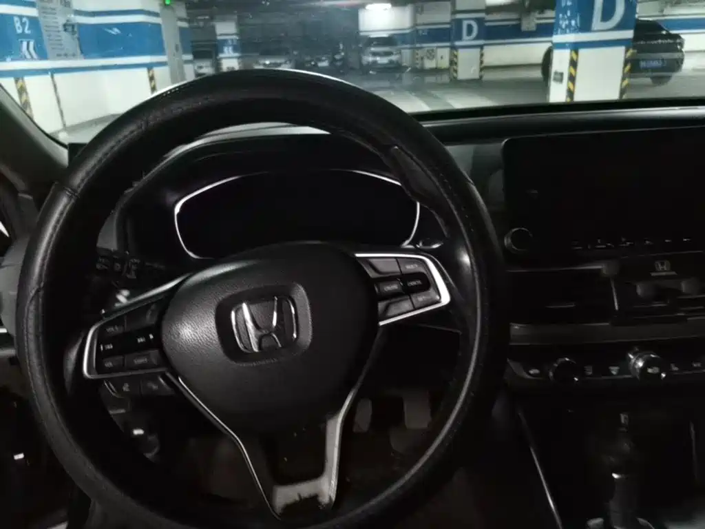 Honda Accord — миниатюра 15