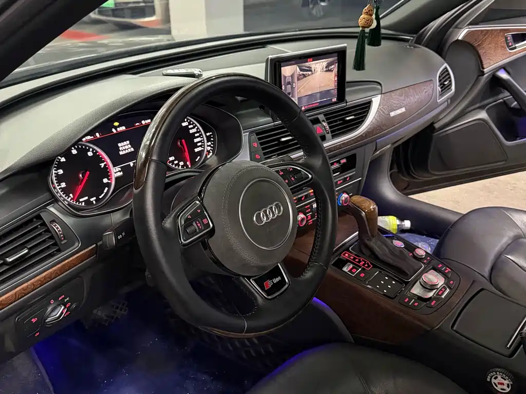 Audi A6L 2018 30 45 TFSI quattro Sport