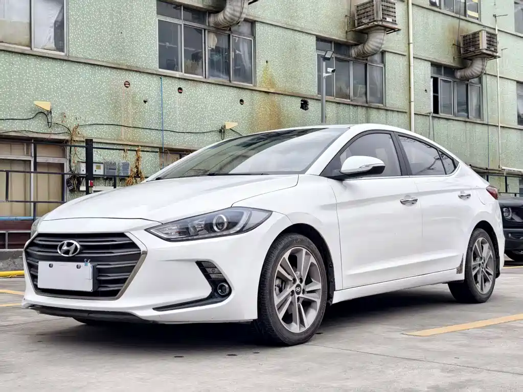 Hyundai Elantra 2018