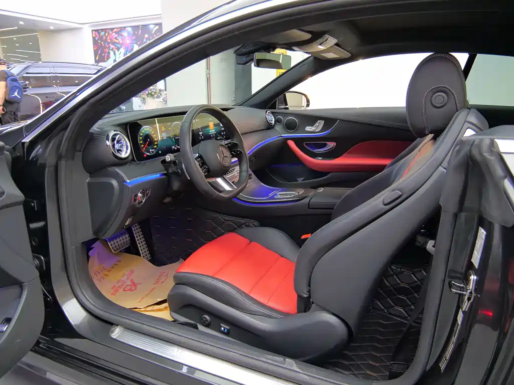 Mercedes-Benz E-Class (Import) — миниатюра 8