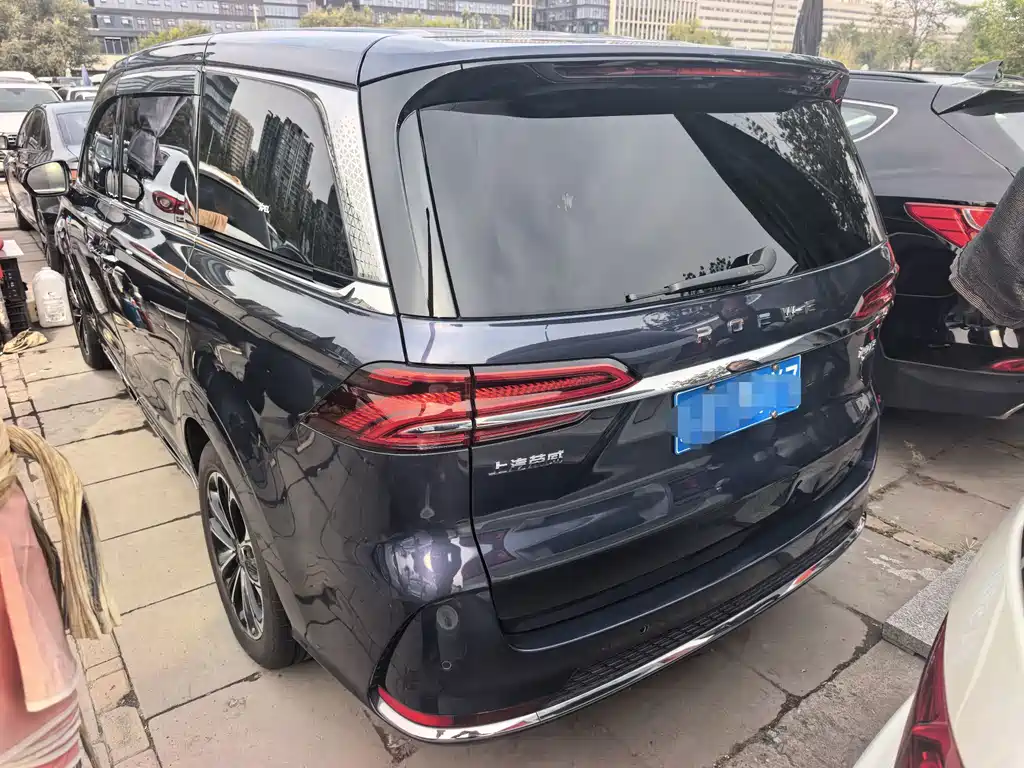 Roewe iMAX8 — миниатюра 4