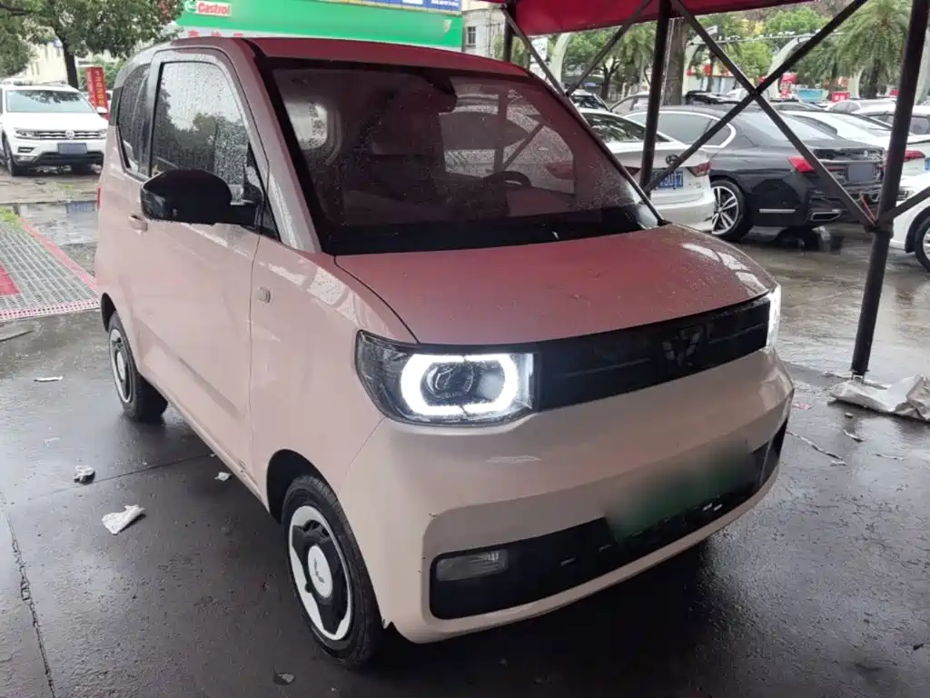 Wuling MINIEV — миниатюра 4