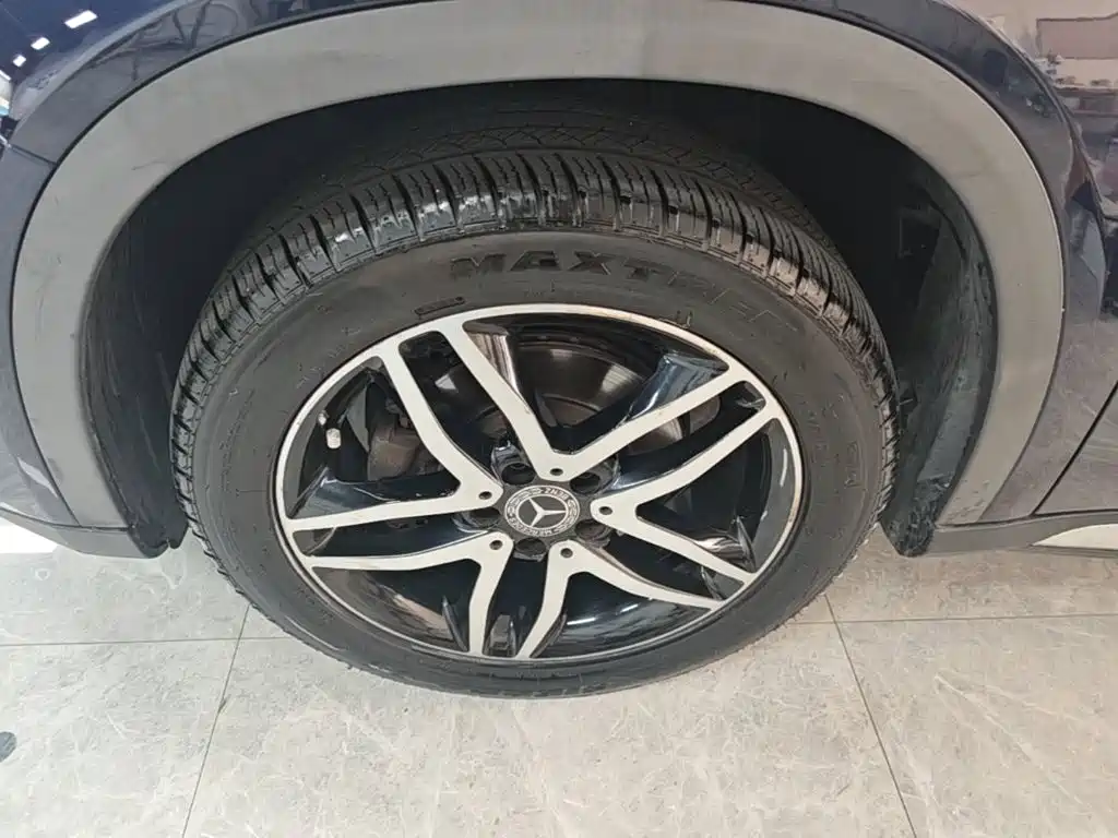 Mercedes-Benz GLA — миниатюра 23