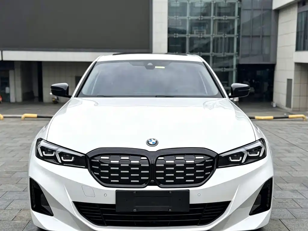 BMW i3 2022 eDrive 35 L