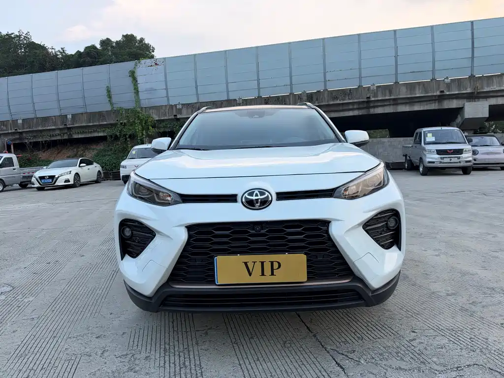 Toyota Wildlander — миниатюра 2