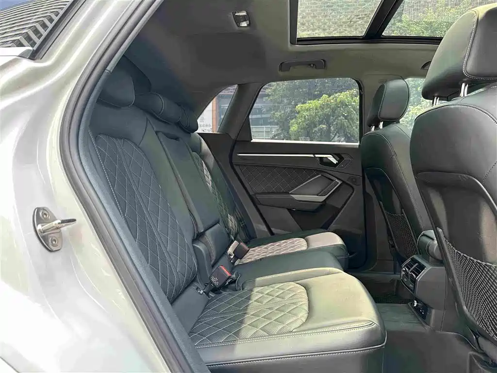 Audi Q3 — миниатюра 18