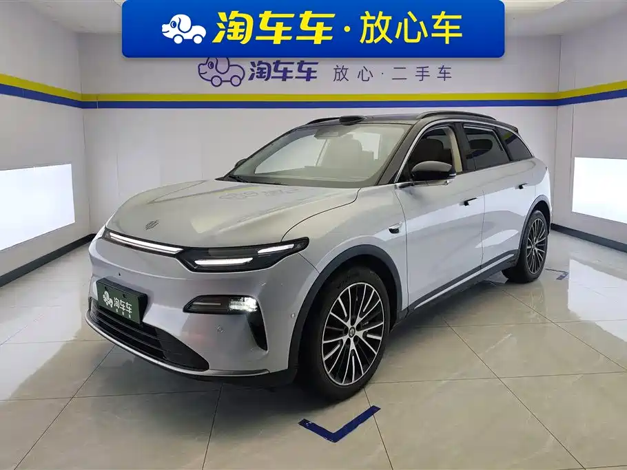 Leapmotor C11