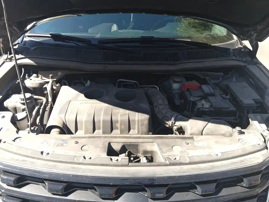 Ford Explorer (Import) — миниатюра 10