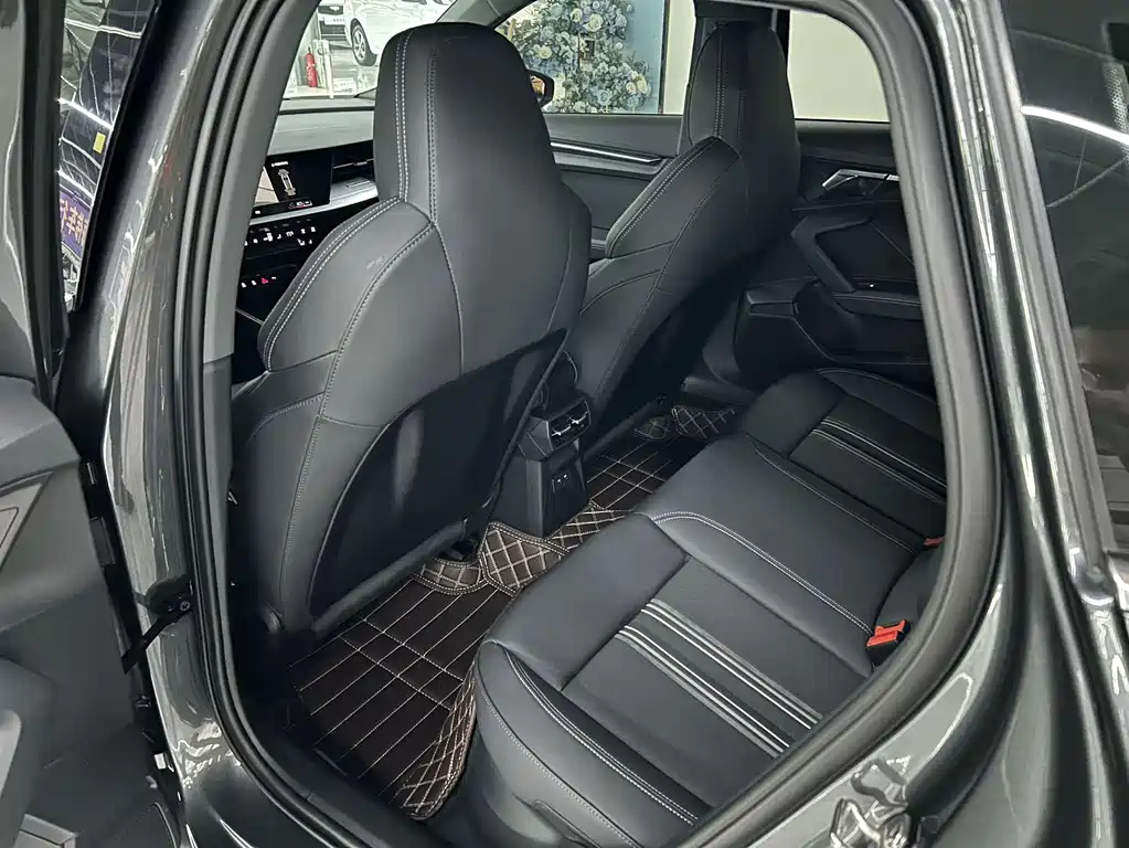 Audi A3 2023 Sportback 35 TFSI Fashion Sport