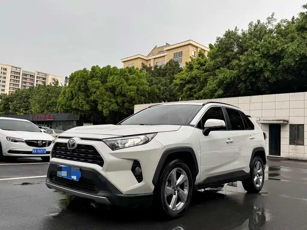 TOYOTA RAV4 RONGFANG