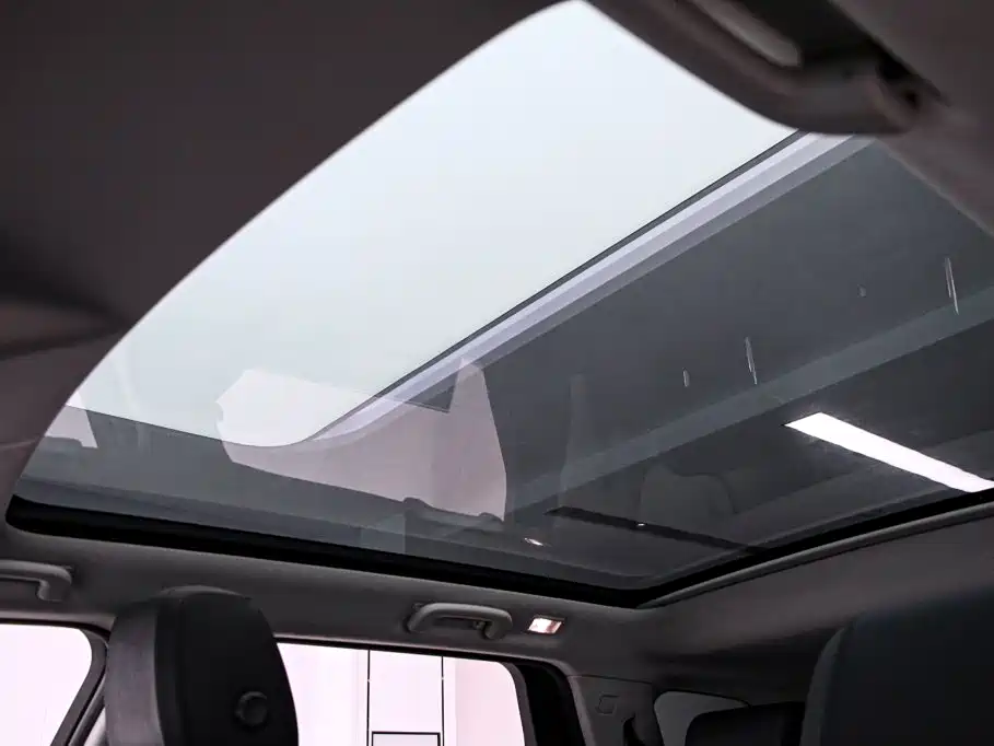 Land Rover Discovery Sport — миниатюра 11