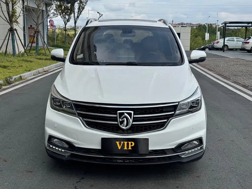 Baojun 730 — миниатюра 2