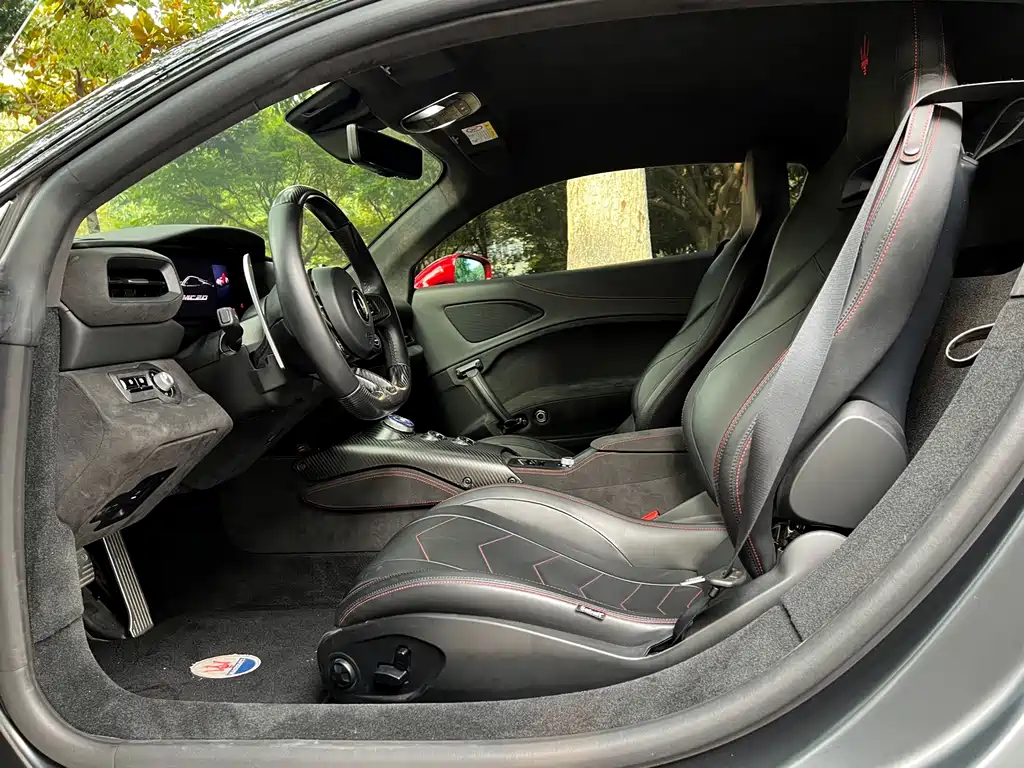 Maserati MC20 2020 3.0T Standard