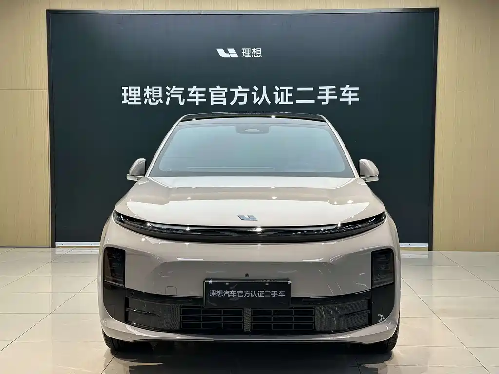 Li Auto L6