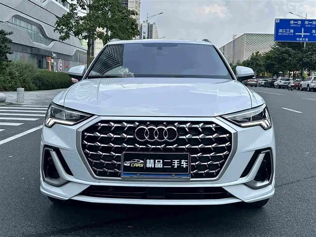 Audi Q3 — миниатюра 2
