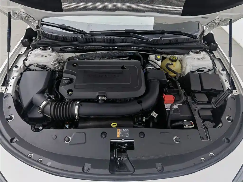 Buick LaCrosse 2023 28T