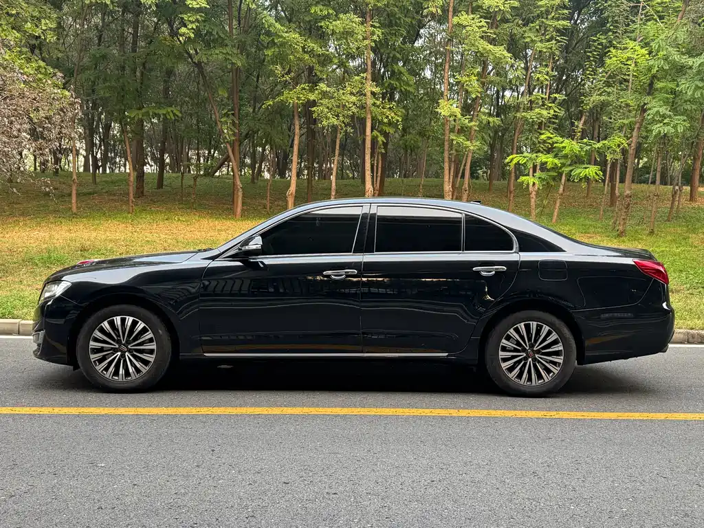 Hongqi Hongqi H7 — миниатюра 2