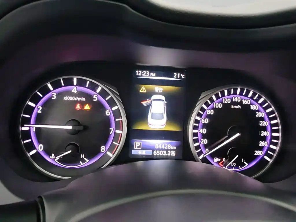 Infiniti Q50L — миниатюра 12