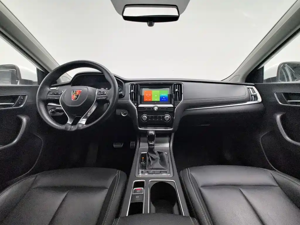 Roewe i6 Classic — миниатюра 5