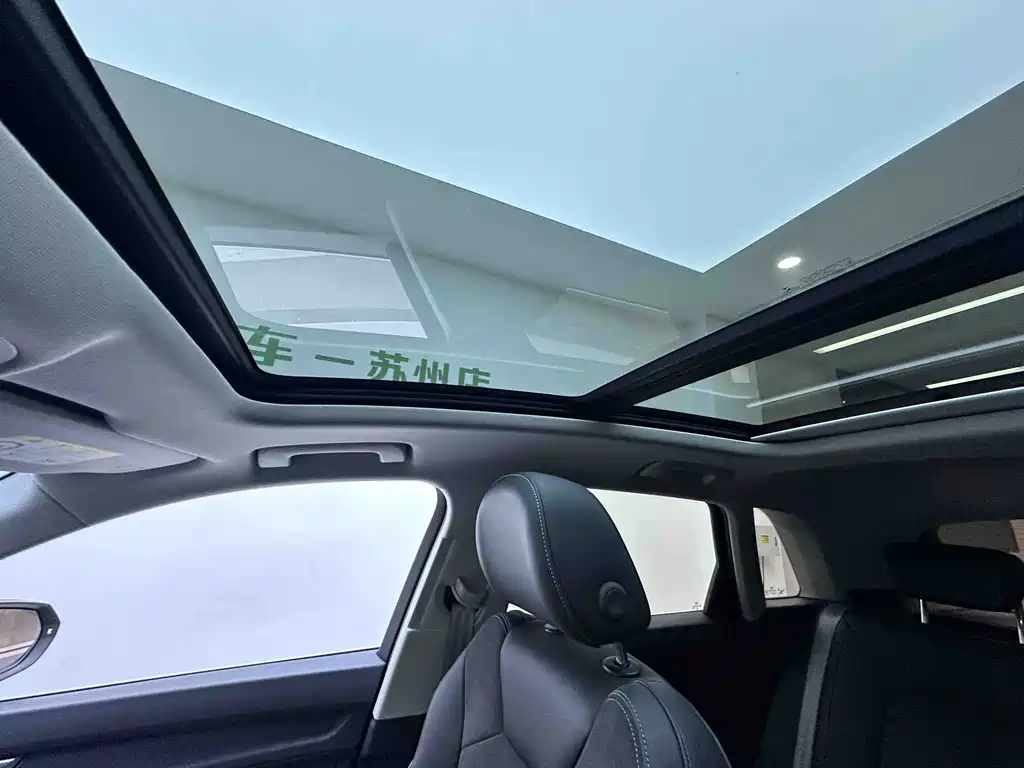 Audi Q3 — миниатюра 14