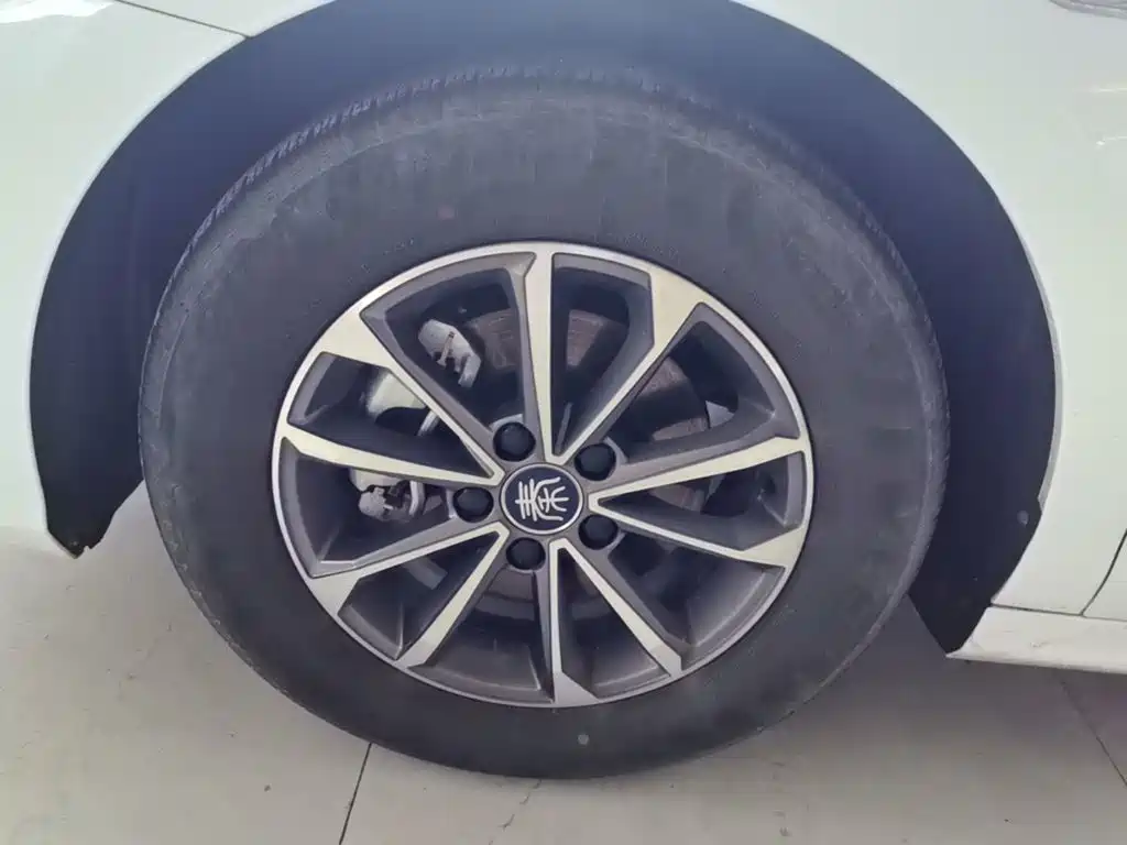 BYD Qin PLUS — миниатюра 23