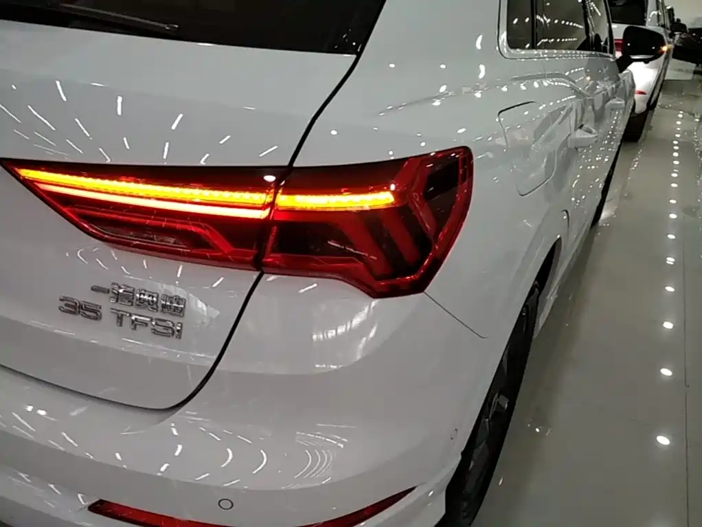 Audi Q3 2022 35 TFSI Fashion