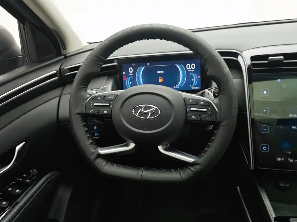 Hyundai Tucson — миниатюра 14