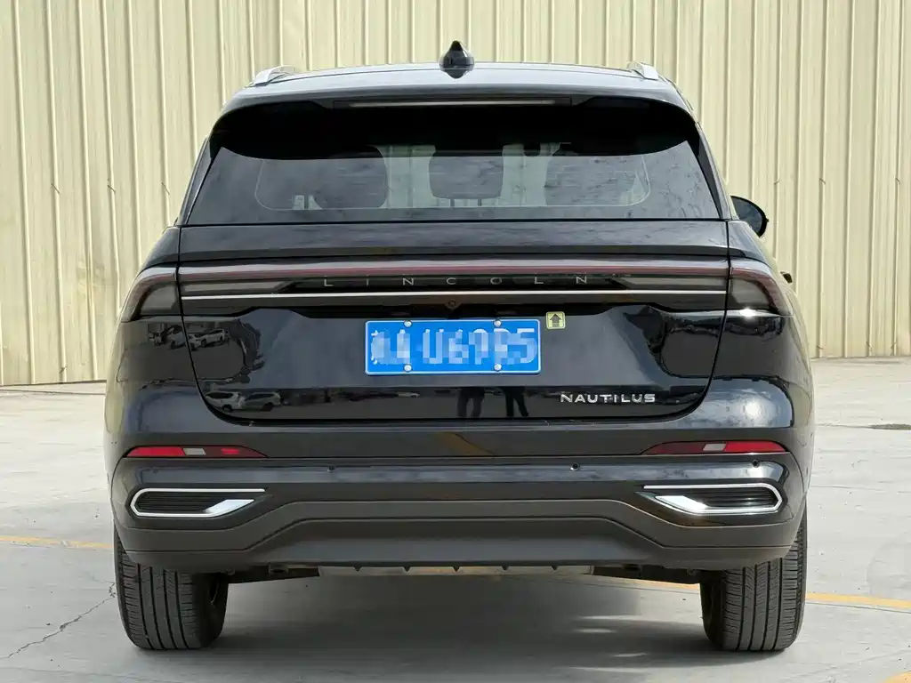 Lincoln Nautilus — миниатюра 5