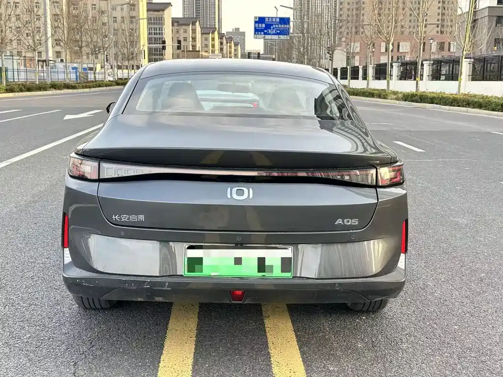 CHANGAN A05