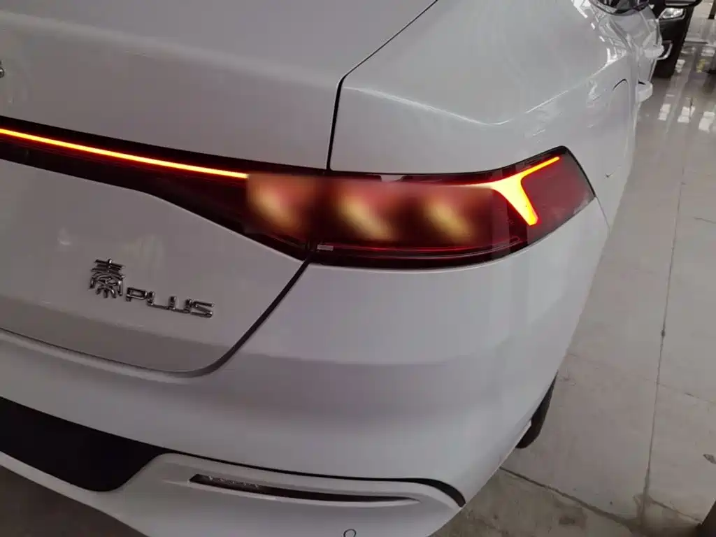 BYD Qin PLUS — миниатюра 8