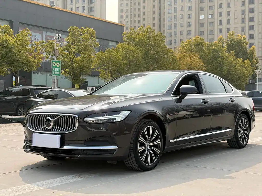 Volvo S90 2022