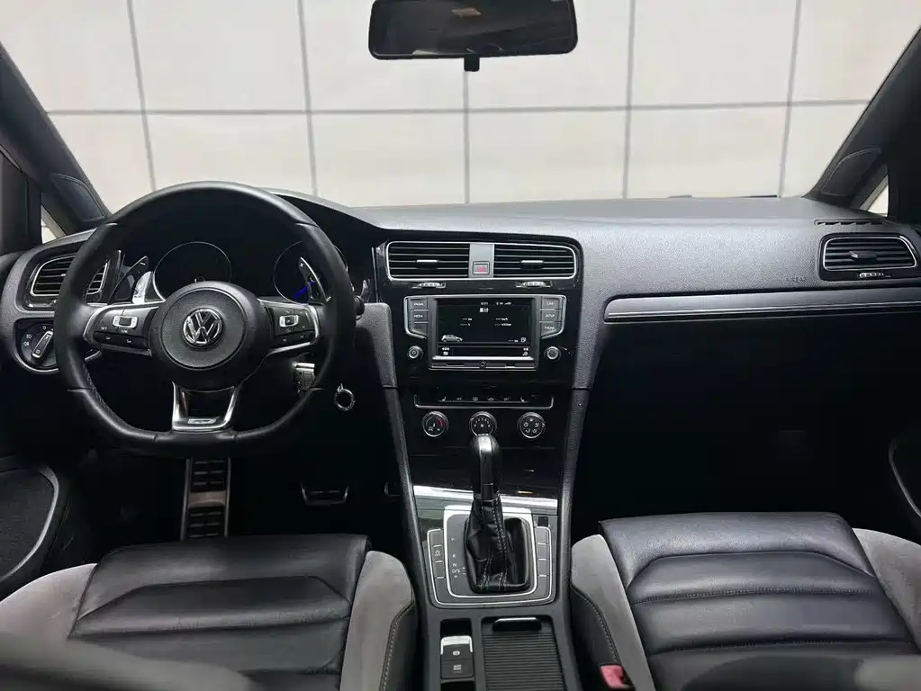 Volkswagen Golf — миниатюра 7