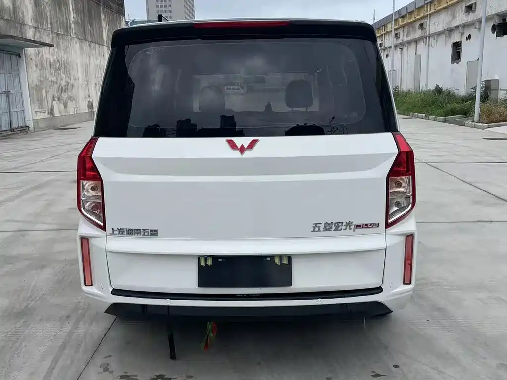 Wuling Hongguang PLUS — миниатюра 8
