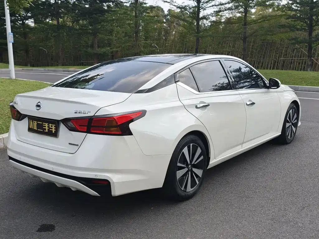 Nissan Teana — миниатюра 15