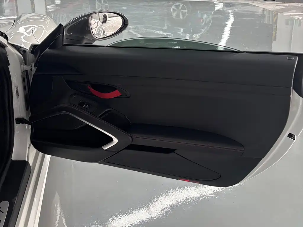 Porsche 718 — миниатюра 12