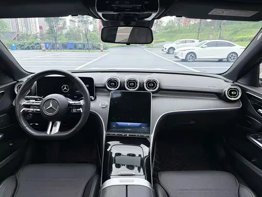 Mercedes-Benz C-Class — миниатюра 5