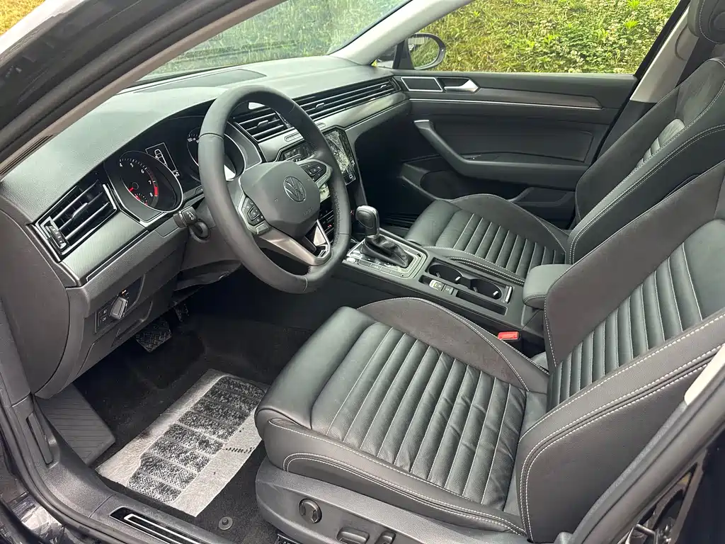 Volkswagen Magotan 2020 330TSI DSG Lead