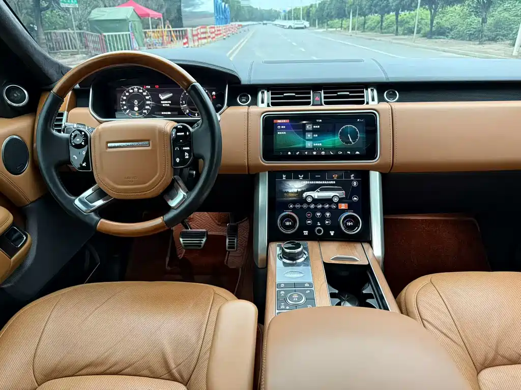 Land Rover Range Rover — миниатюра 5
