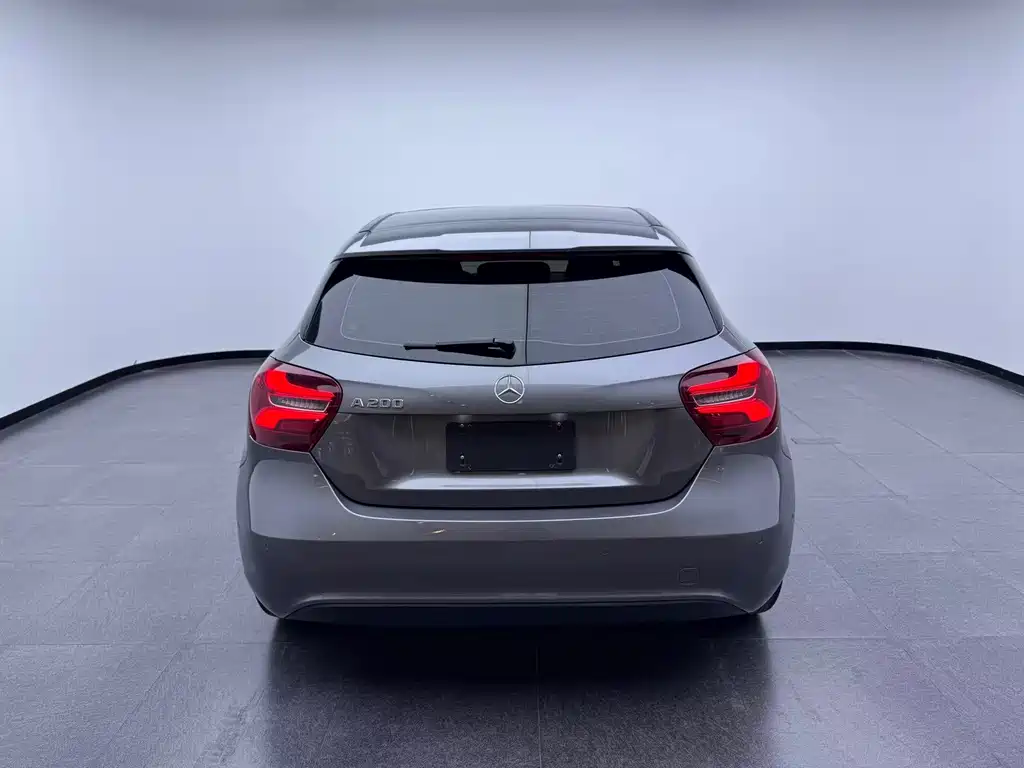 Mercedes-Benz A-Class (Import) — миниатюра 13