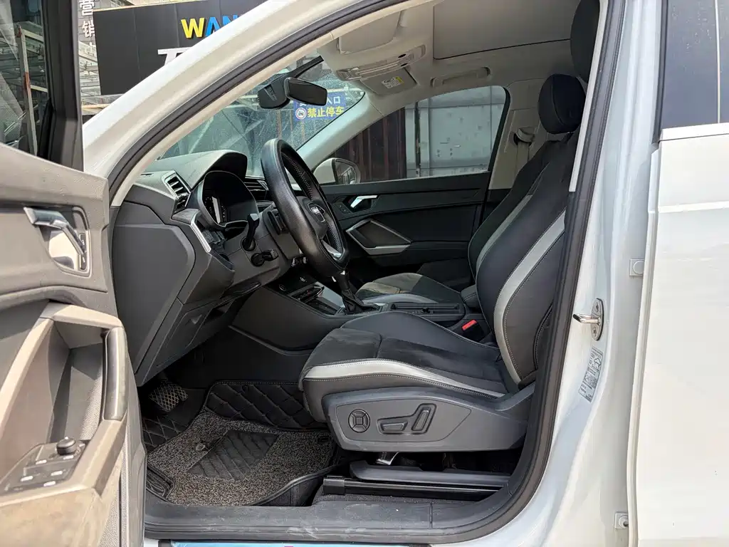 Audi Q3 — миниатюра 4