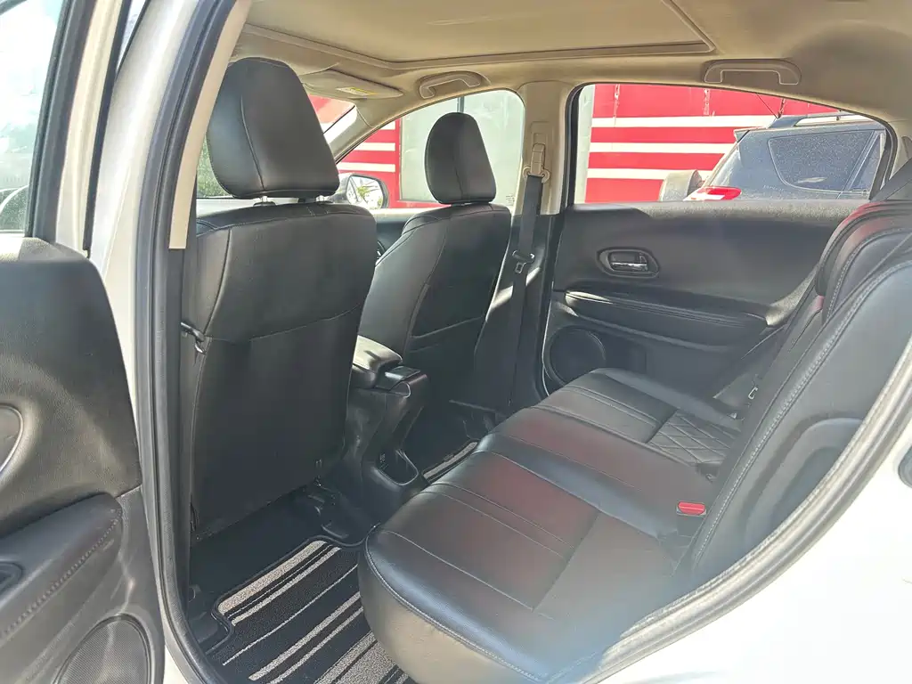 Honda Vezel — миниатюра 9