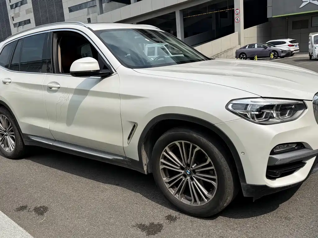 BMW X3 — миниатюра 3