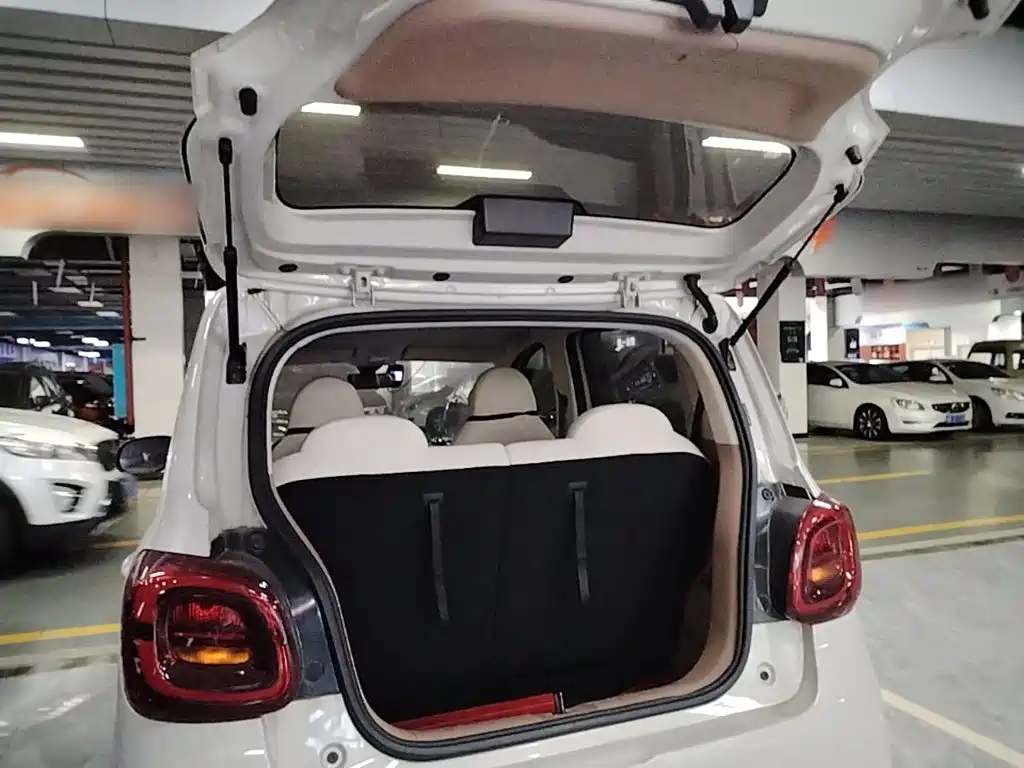 Wuling MINIEV — миниатюра 19