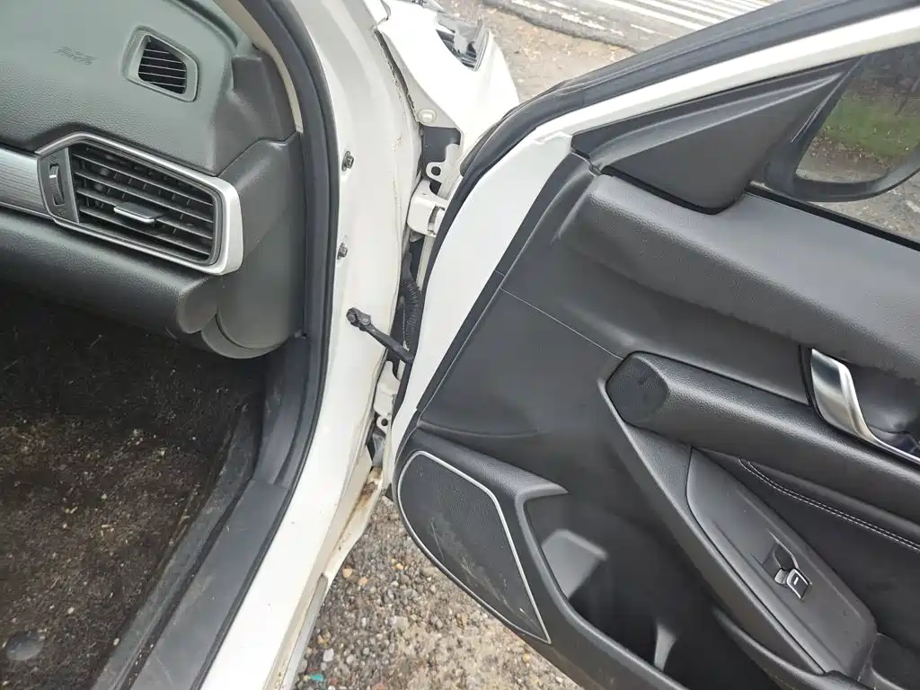Honda Accord — миниатюра 19