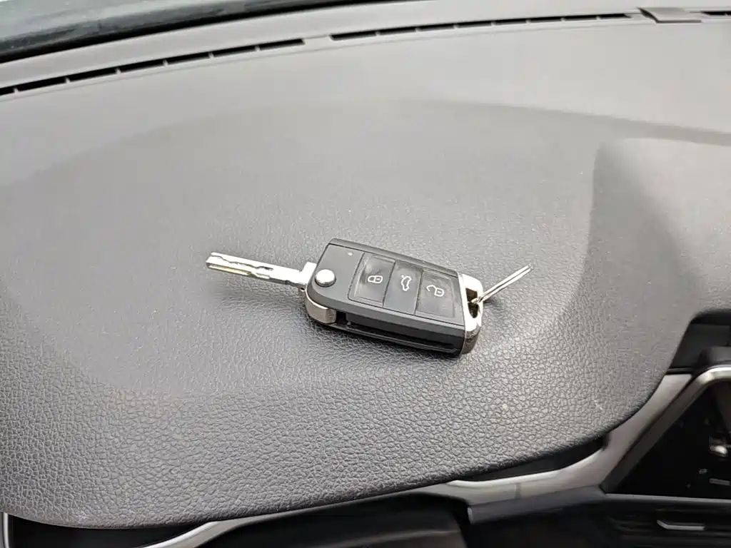 Volkswagen Bora 2024 200TSI DSG