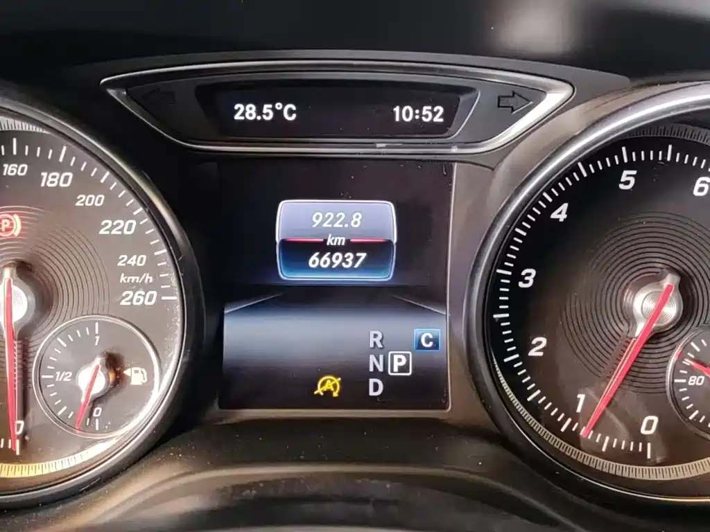 Mercedes-Benz CLA 2018 CLA 200 Fashion