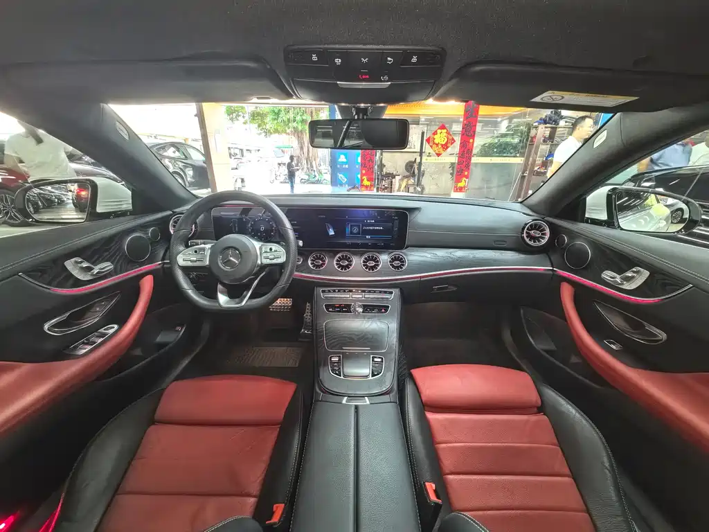 Mercedes-Benz E-Class (Import) — миниатюра 13